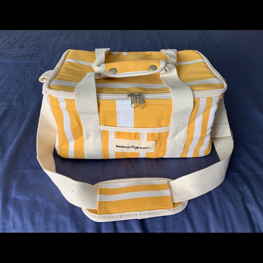 soft-side cooler/lunch bag